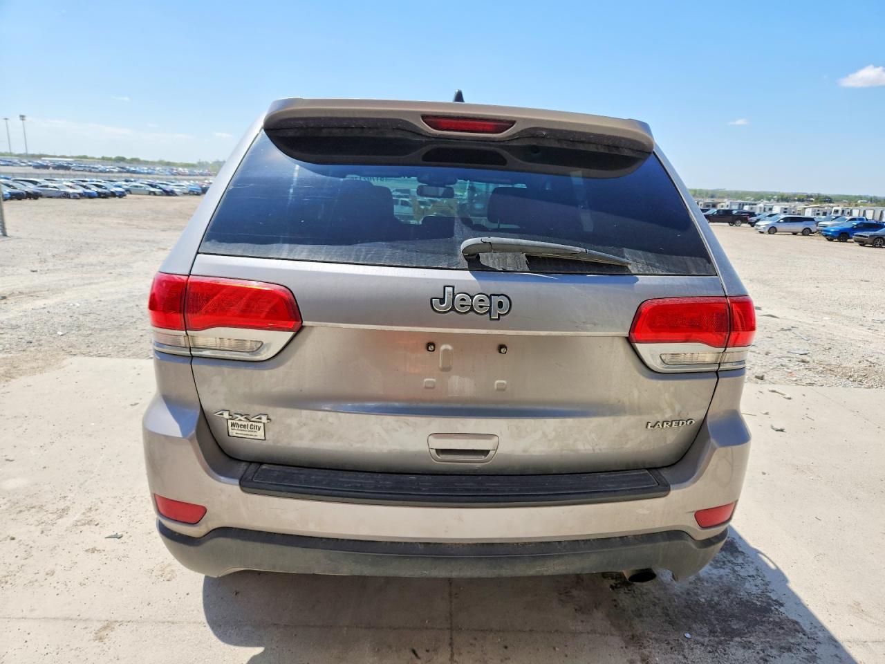2016 JEEP GRAND CHEROKEE LAREDO 4X4
