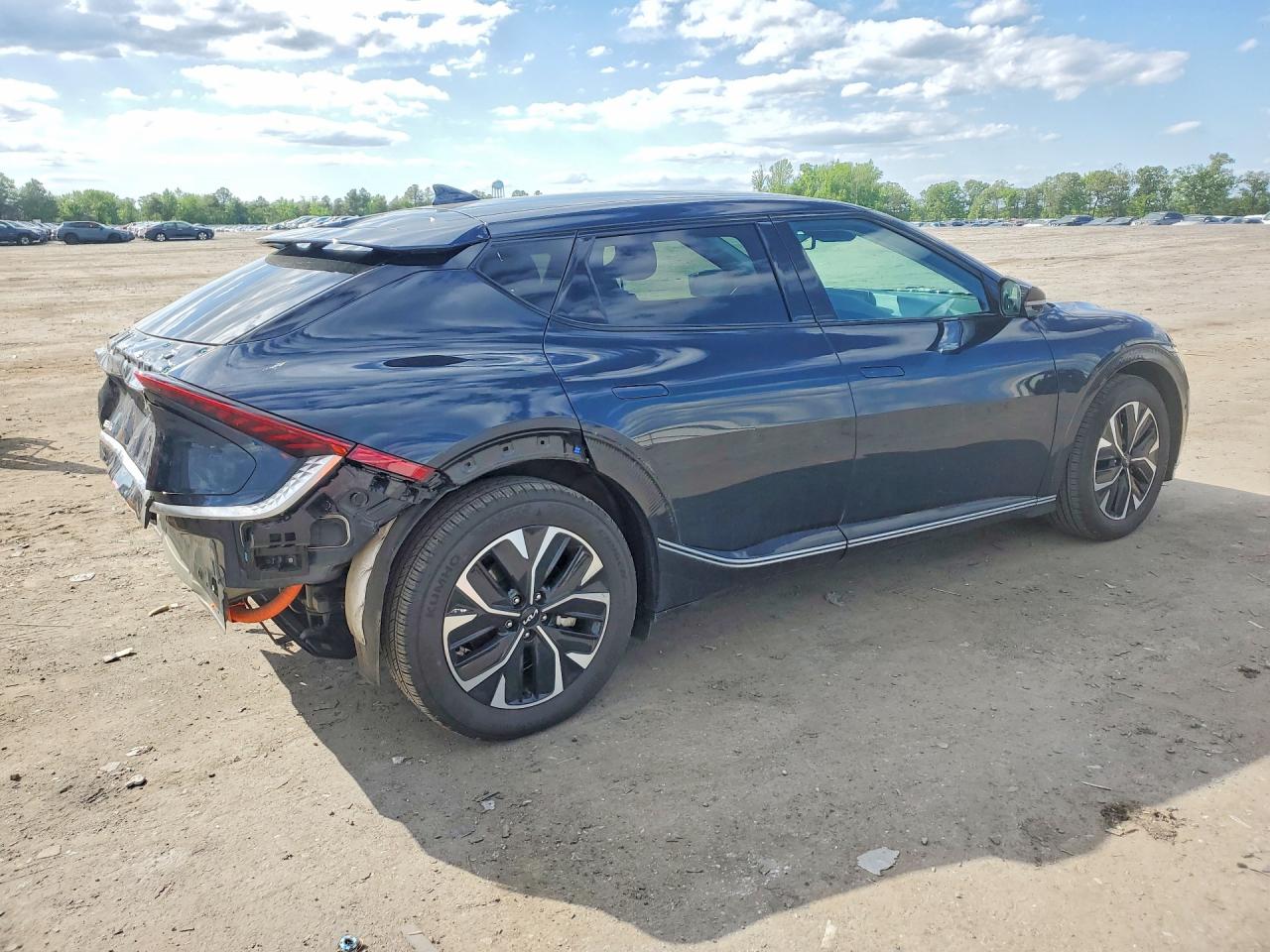 2024 KIA EV6 Light, Wind