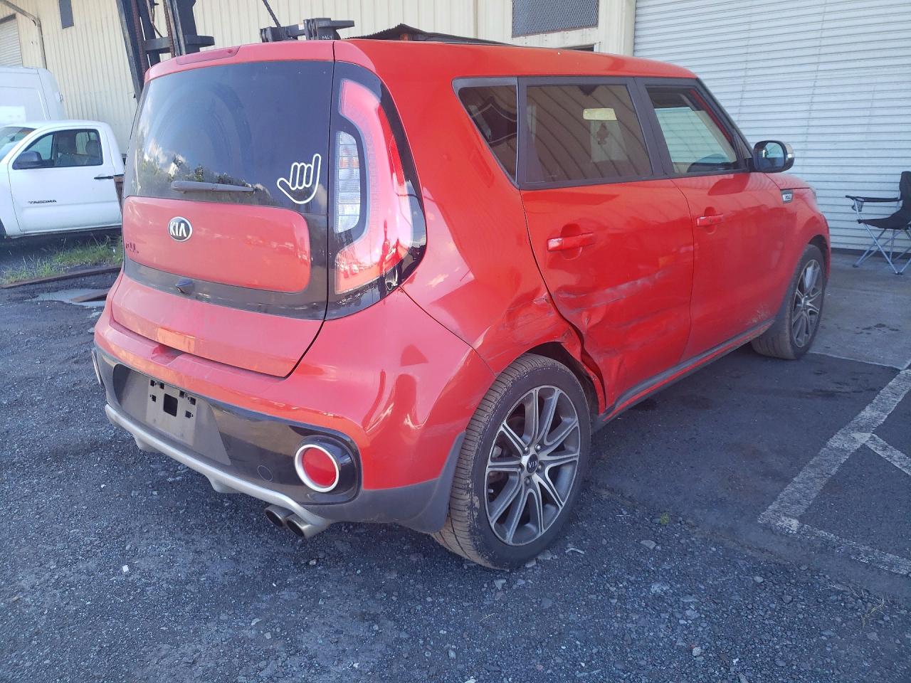 2017 KIA SOUL Exclaim