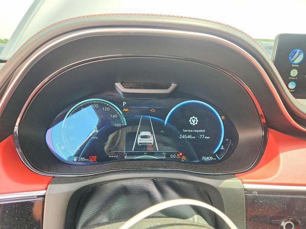 2023 GENESIS GV70