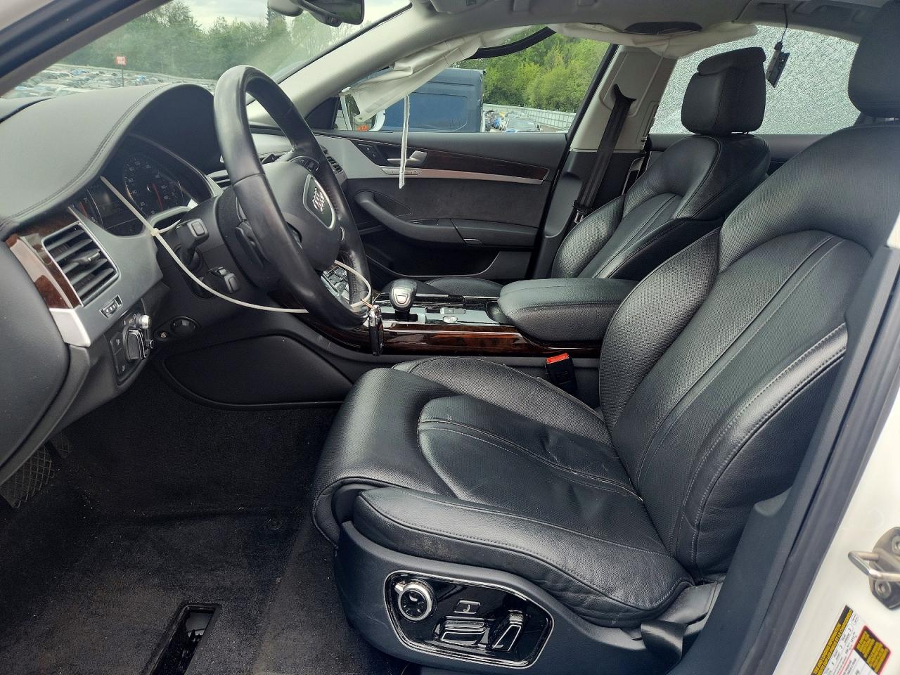 2015 AUDI A8