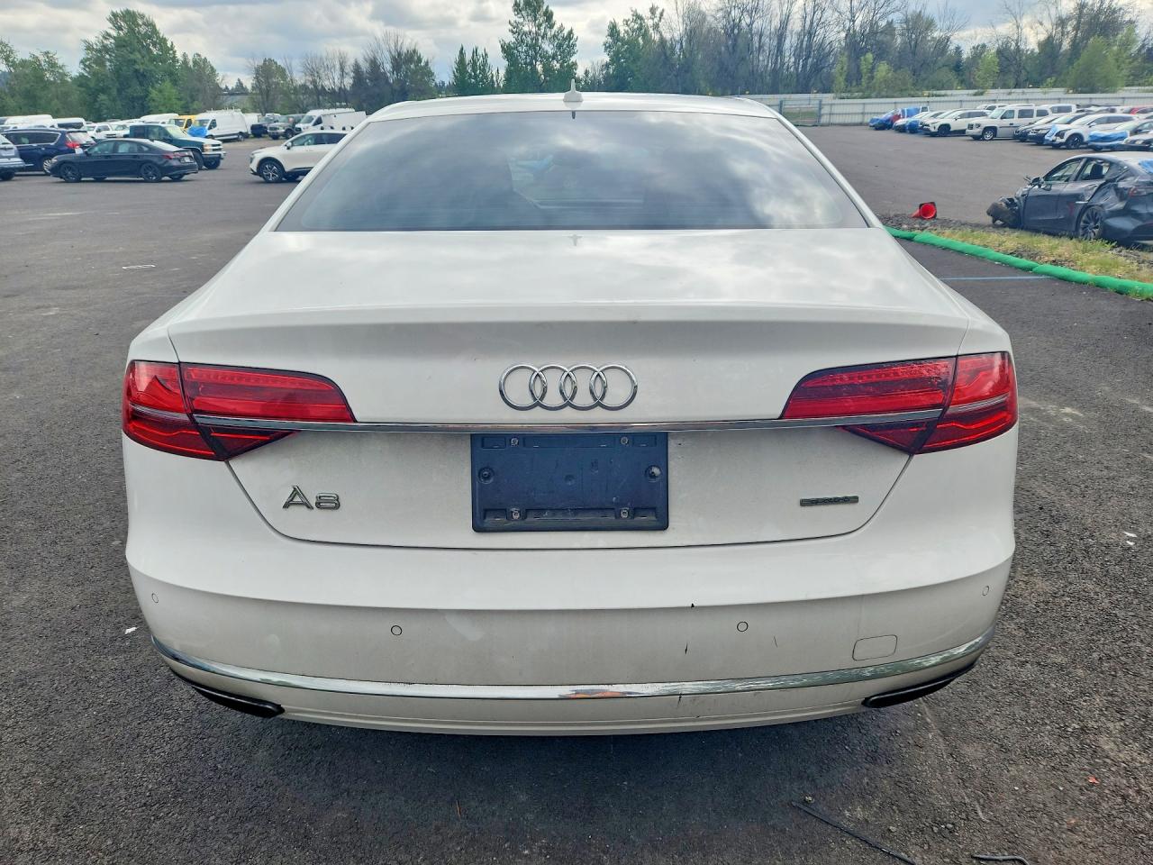 2015 AUDI A8