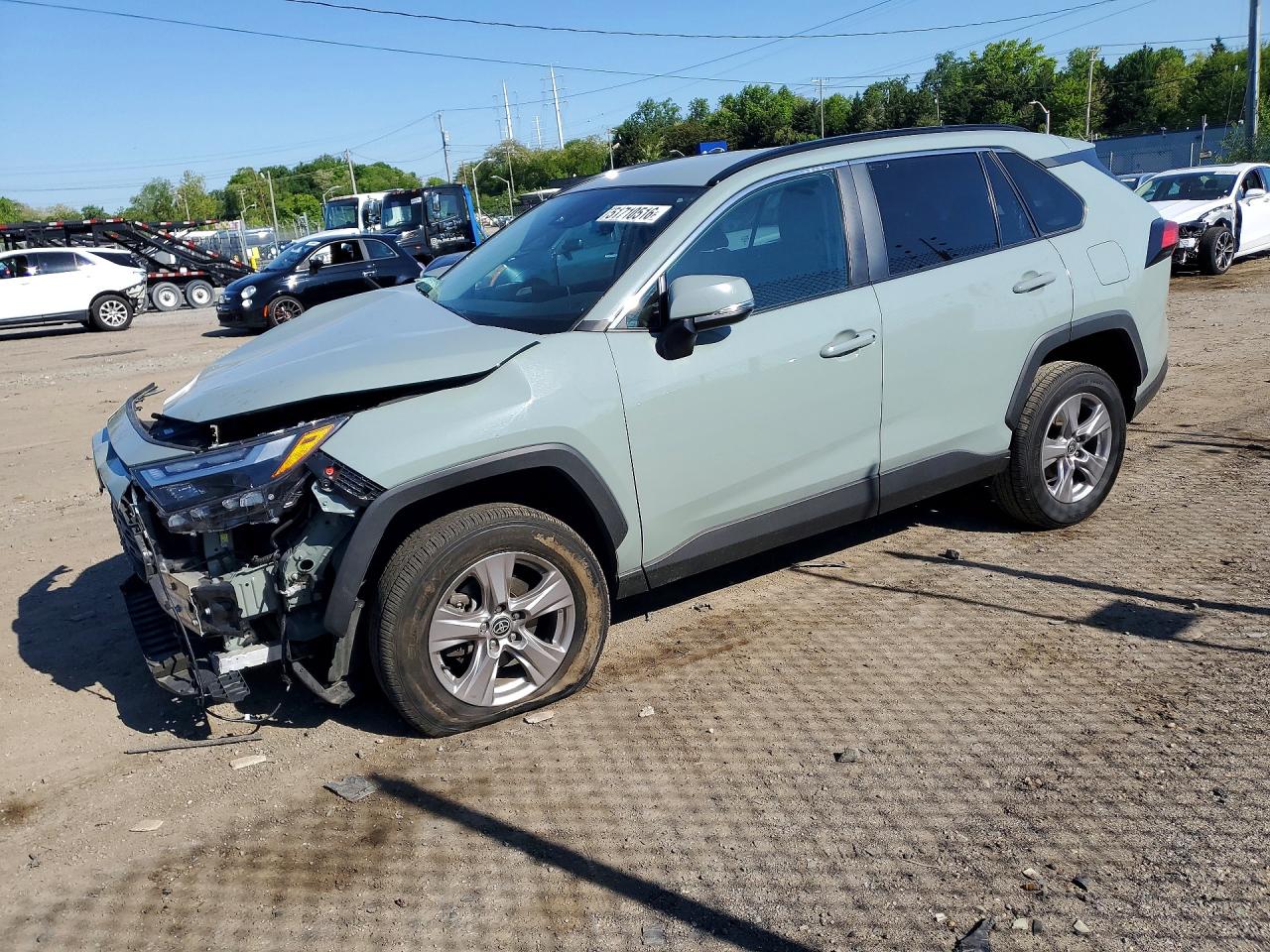 2023 TOYOTA RAV4 XLE