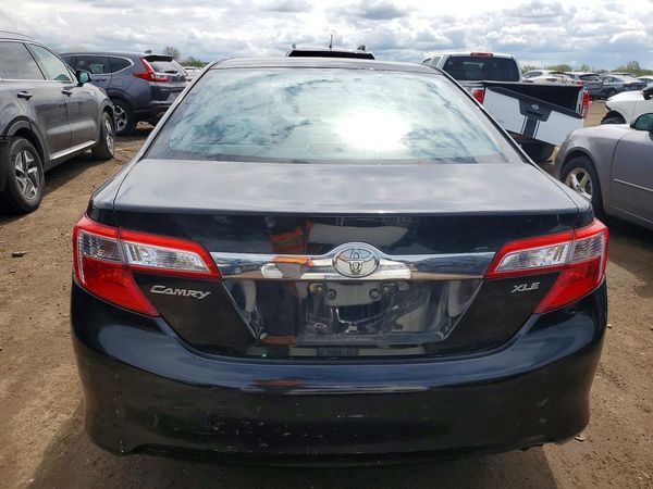 2012 TOYOTA CAMRY