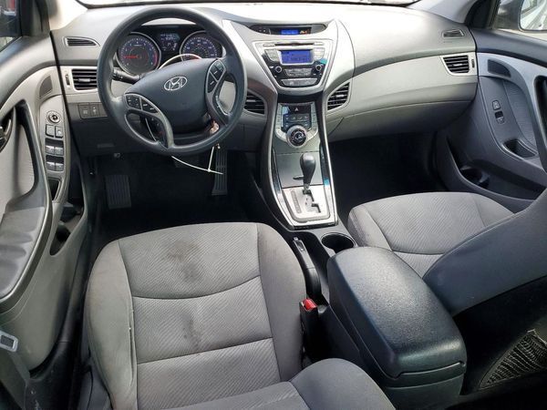 2013 HYUNDAI ELANTRA