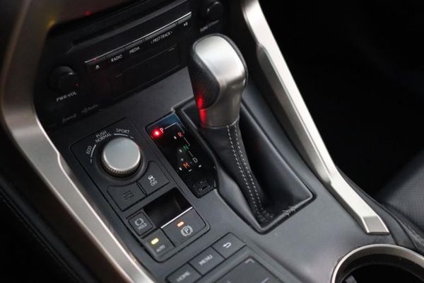 2017 LEXUS NX