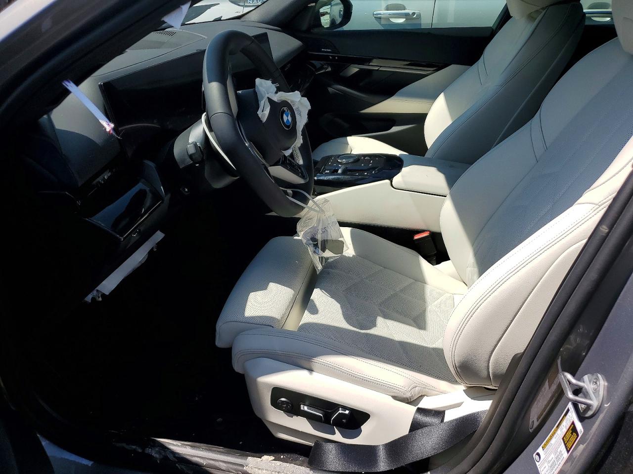 2026 BMW 530