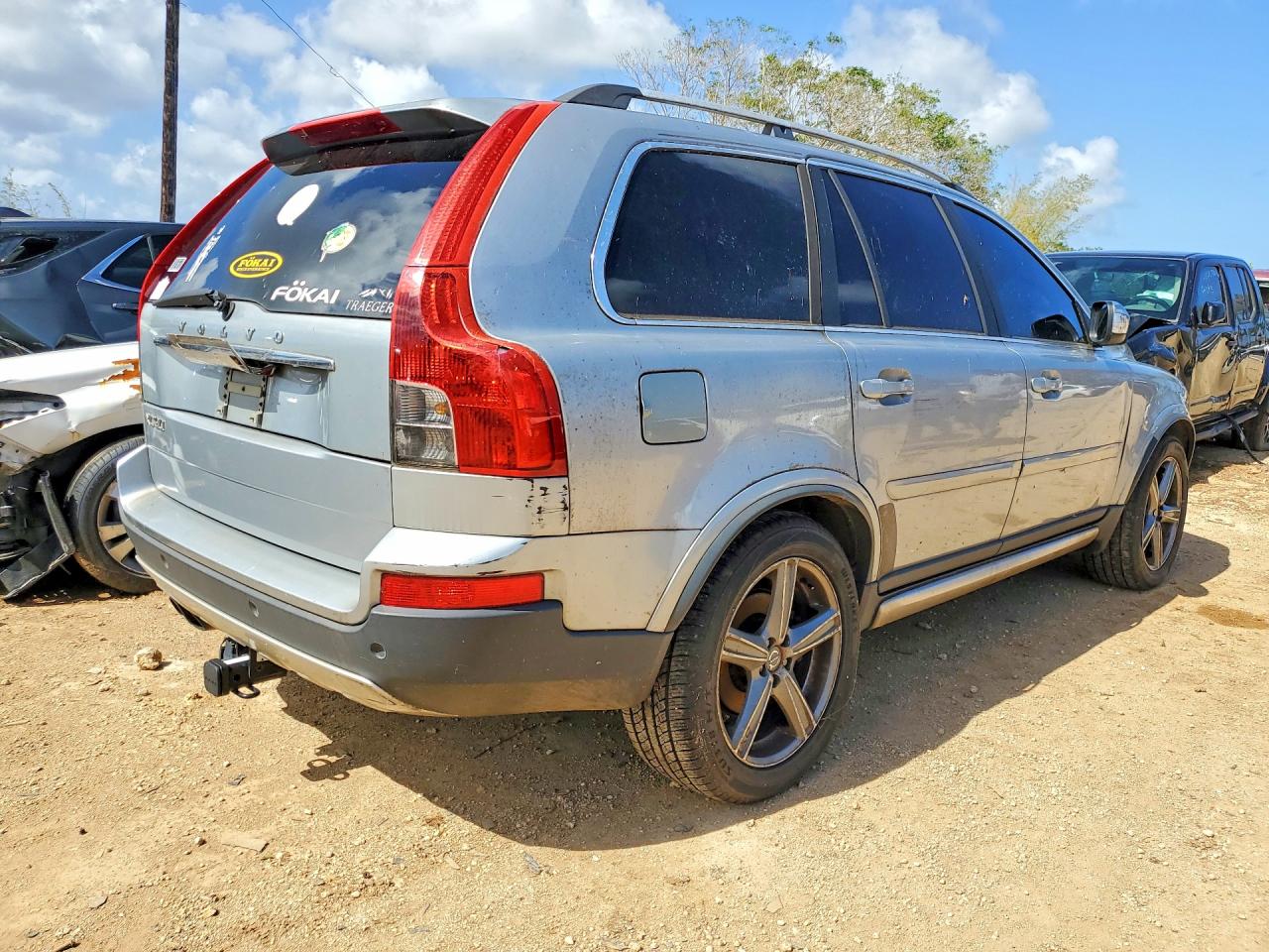 2011 VOLVO XC90