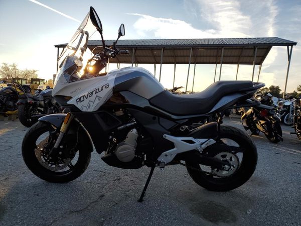 2022 CFMOTO 650 ADVENT