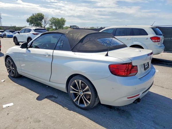 2018 BMW 230I