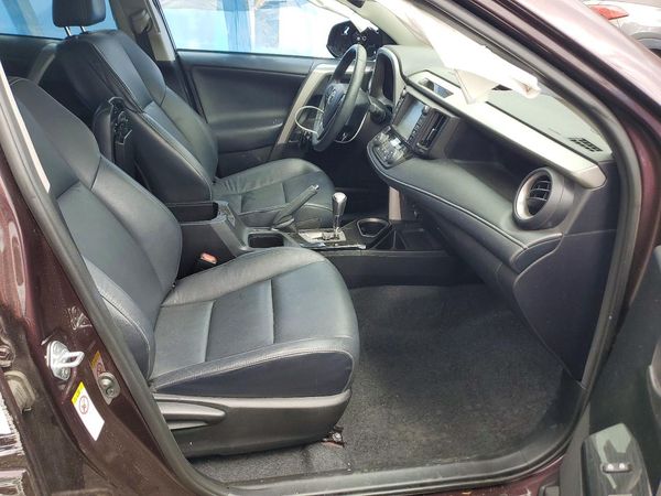 2017 TOYOTA RAV4