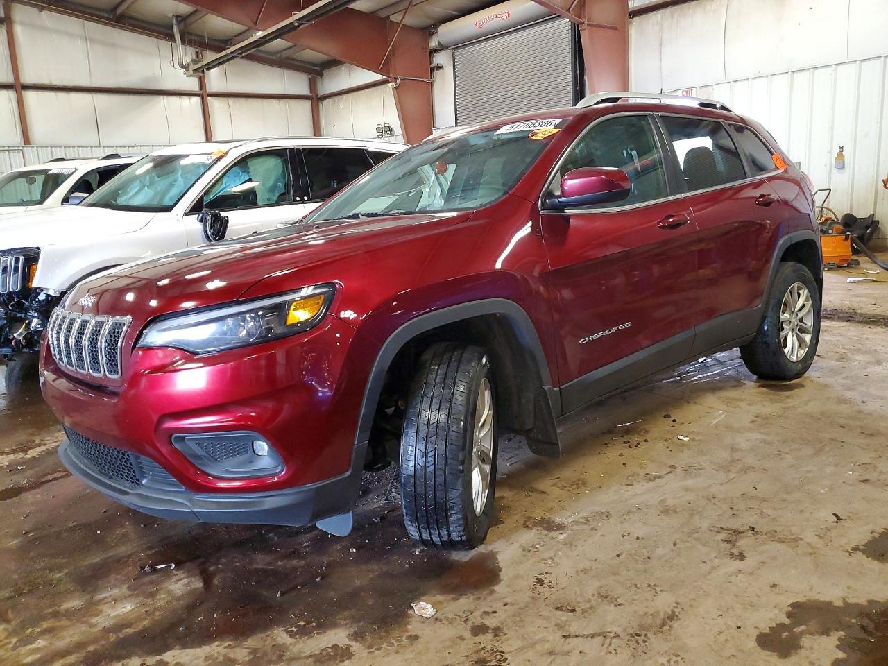 2019 JEEP CHEROKEE LATITUDE 4X4
