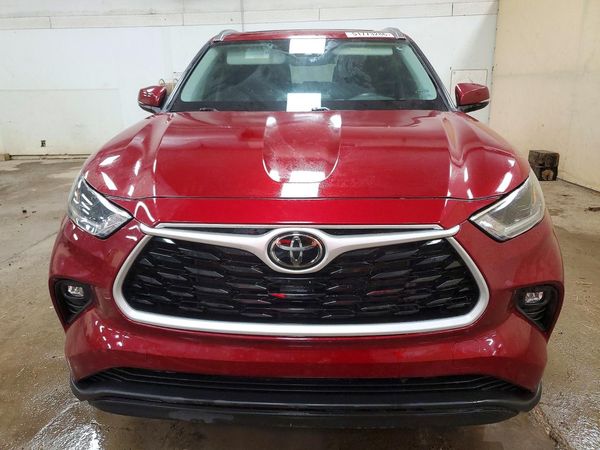 2021 TOYOTA HIGHLANDER XLE — DIRF