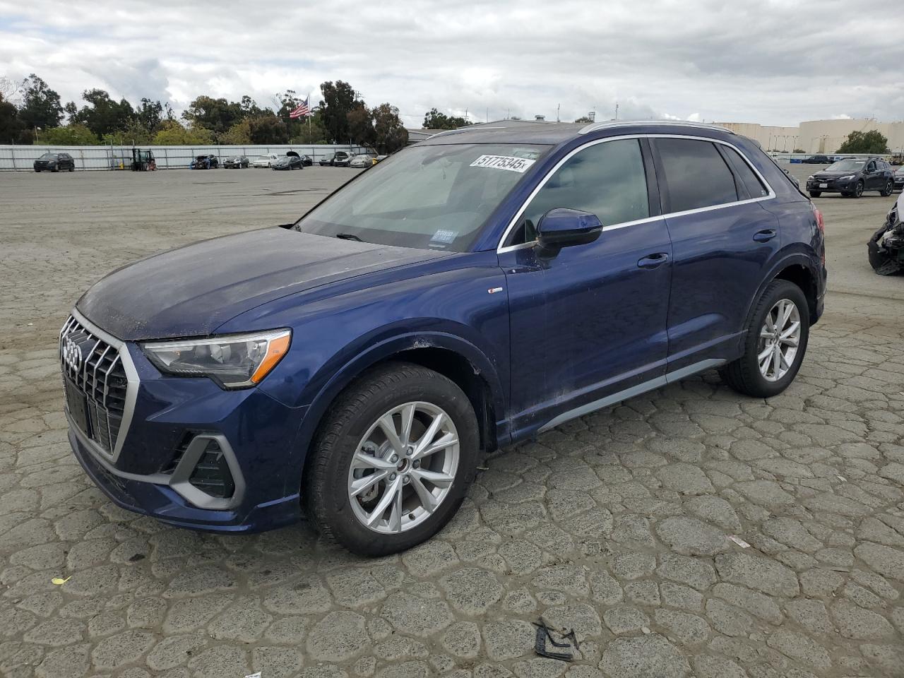 2021 AUDI Q3 S Line quattro Premium