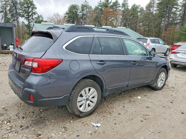 2018 SUBARU OUTBACK Premium
