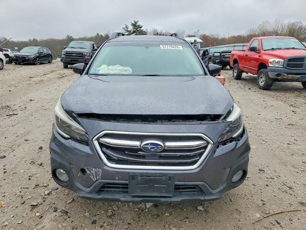 2018 SUBARU OUTBACK Premium