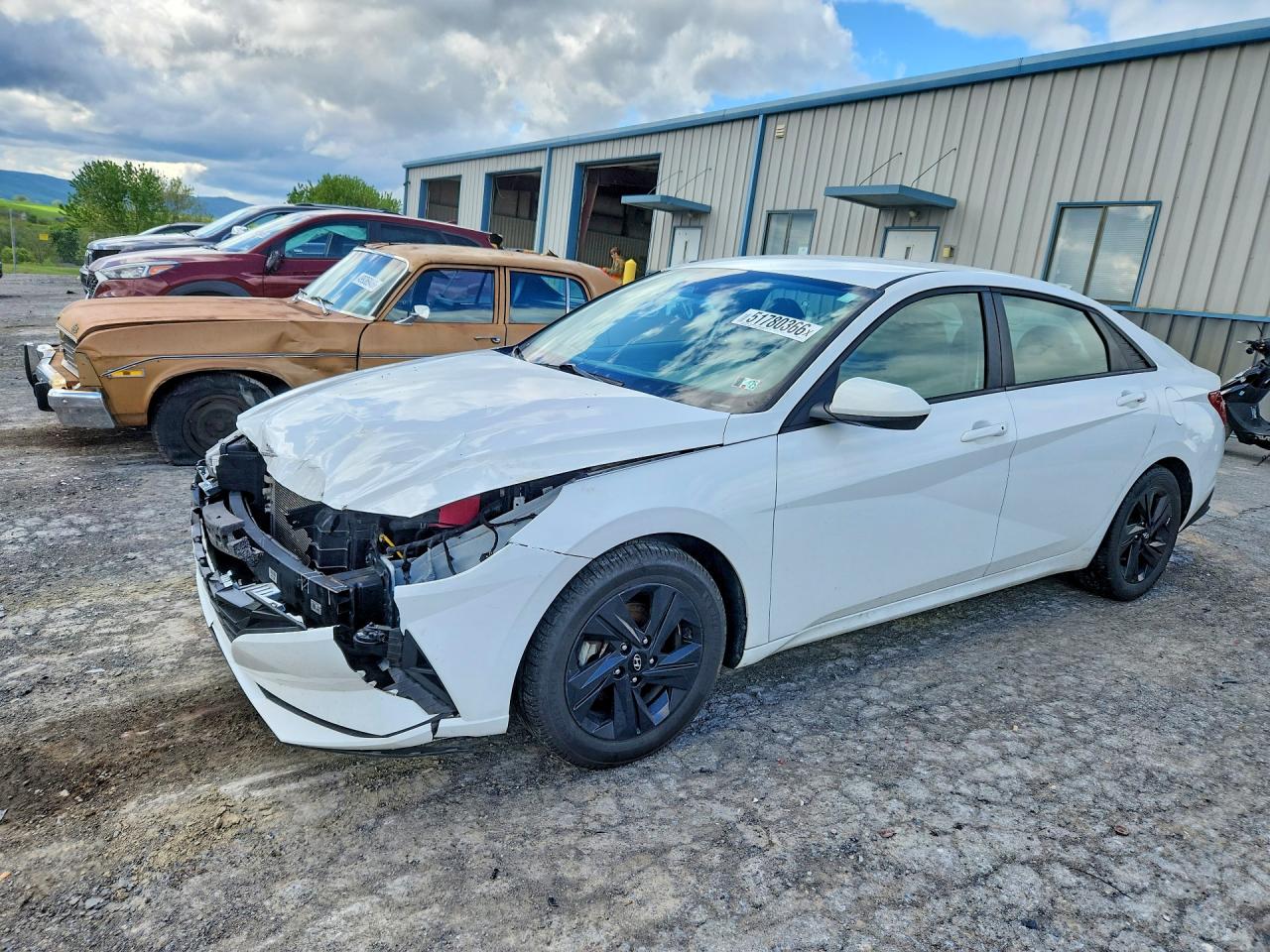 2023 HYUNDAI ELANTRA