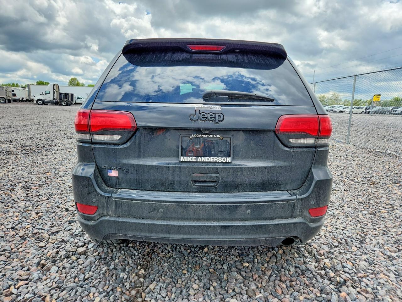 2017 JEEP GRAND CHEROKEE LAREDO 4X4