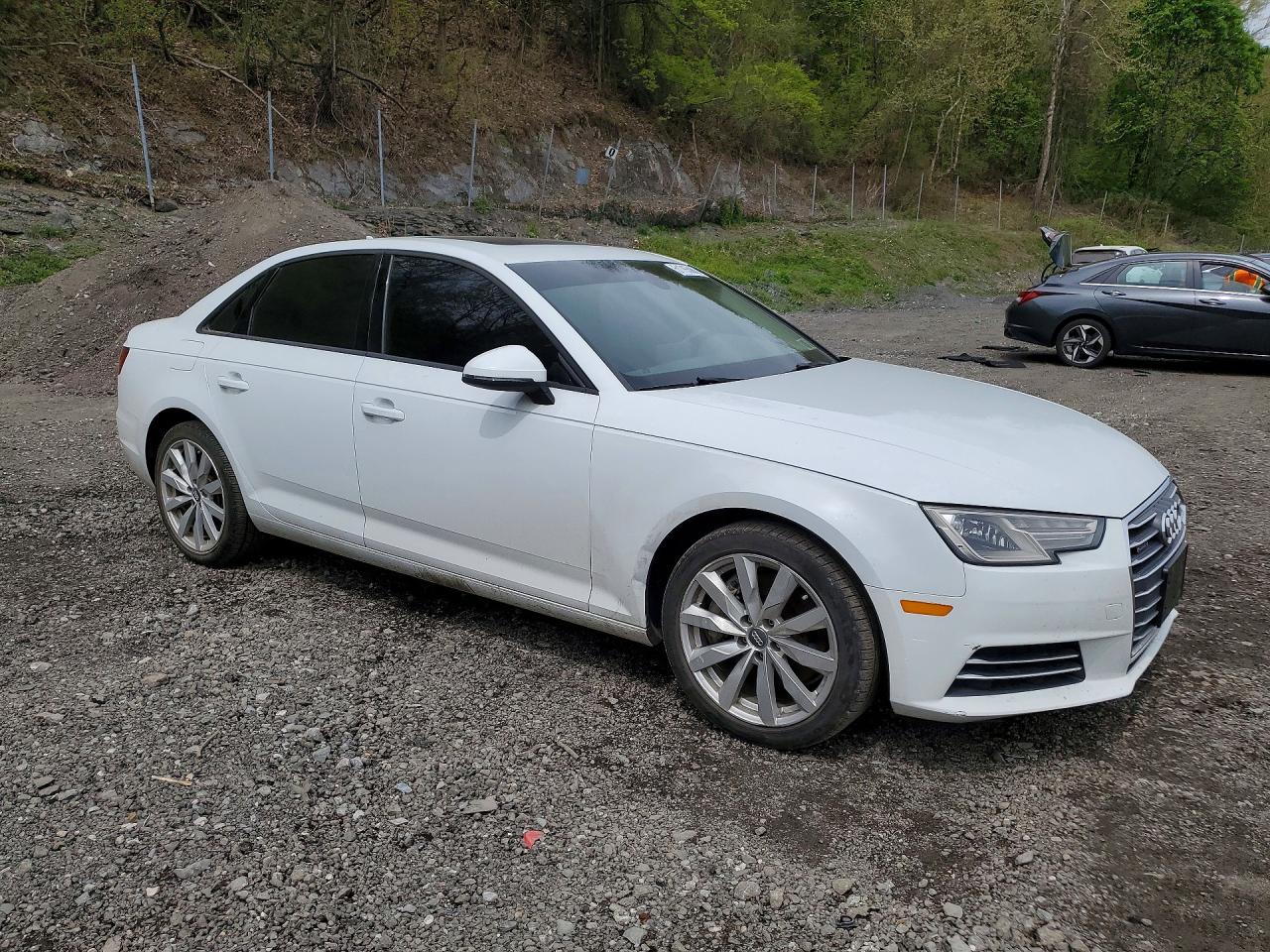 2017 AUDI A4