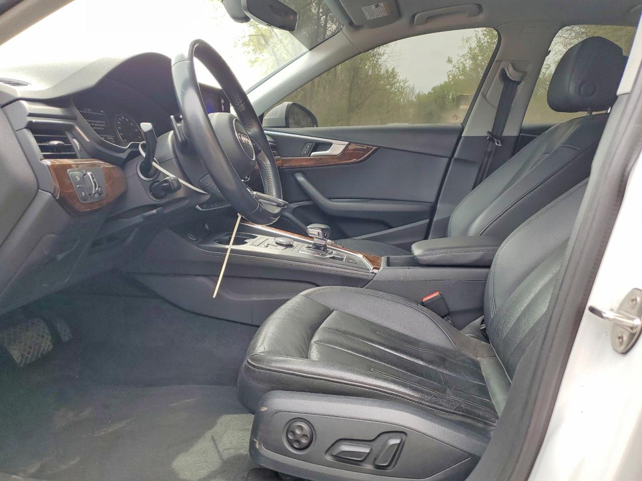 2017 AUDI A4