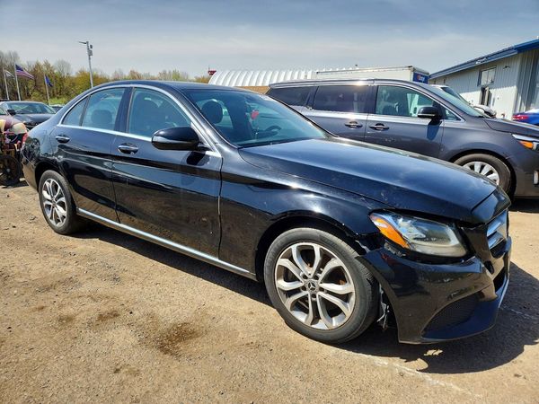 2018 MERCEDES-BENZ C-CLASS C300-4M — Passenger 3/4
