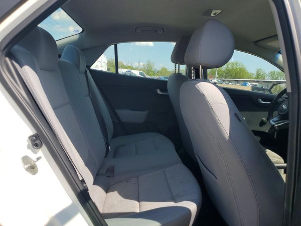 2018 KIA RIO
