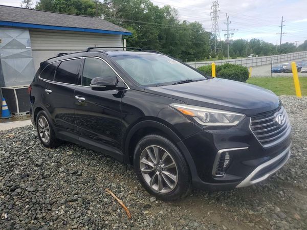 2017 HYUNDAI SANTA FE GLS — Passenger 3/4