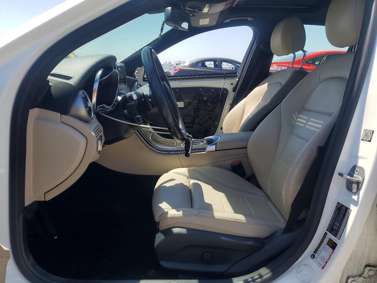 2018 MERCEDES-BENZ C