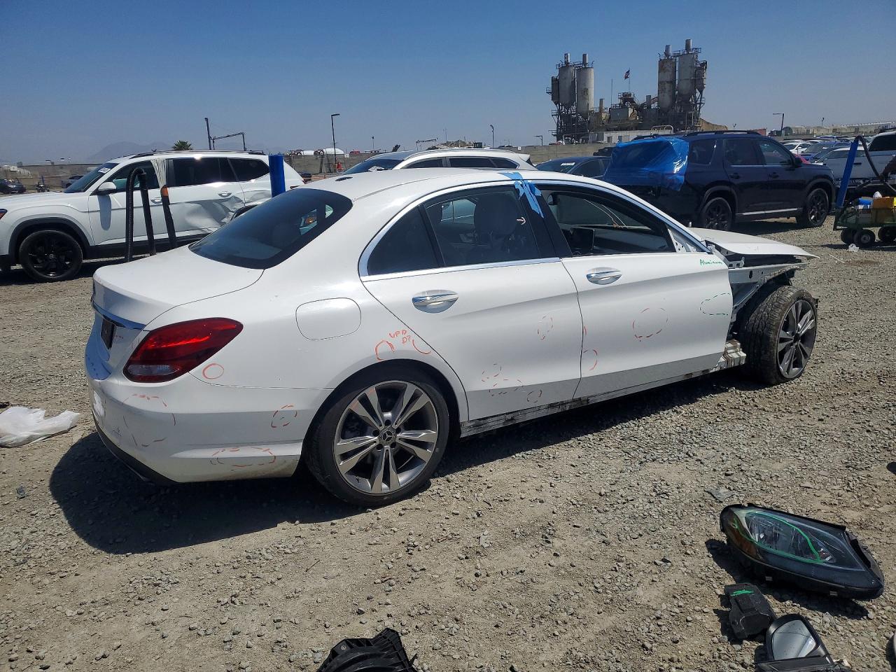 2018 MERCEDES-BENZ C