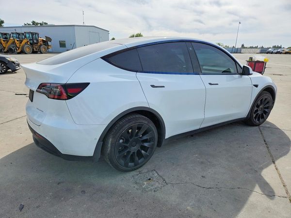 2022 TESLA MODEL Y
