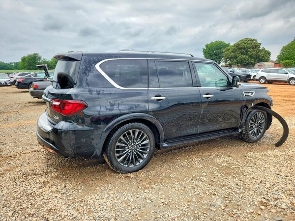 2023 INFINITI QX80 Base