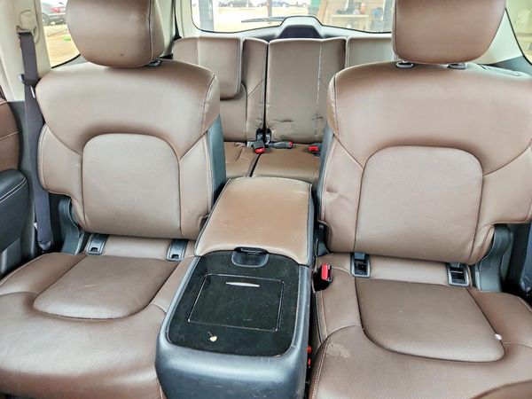 2023 INFINITI QX80 Base