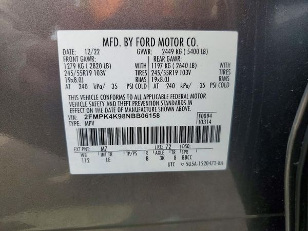 2022 FORD EDGE Titanium