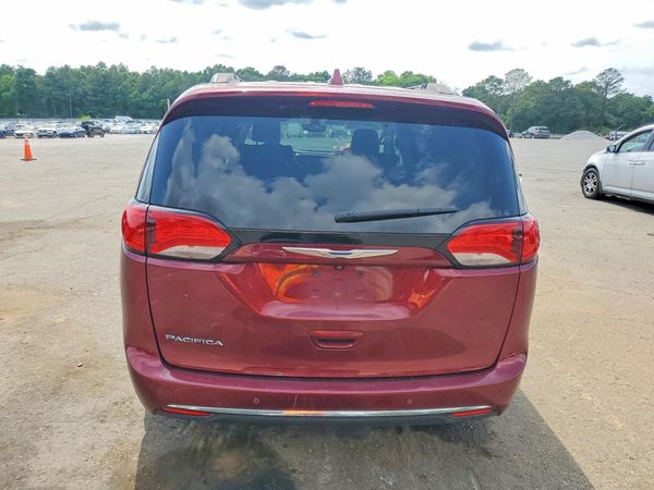 2017 CHRYSLER PACIFICA