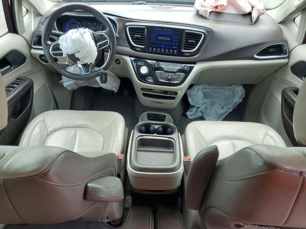 2017 CHRYSLER PACIFICA