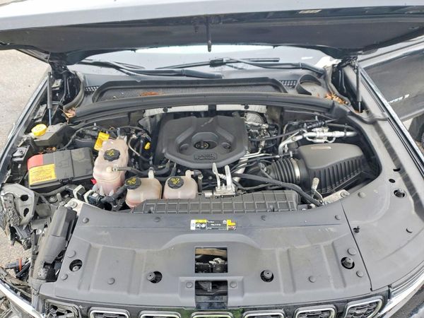 2023 JEEP GRAND CHER 4XE — Engine bay