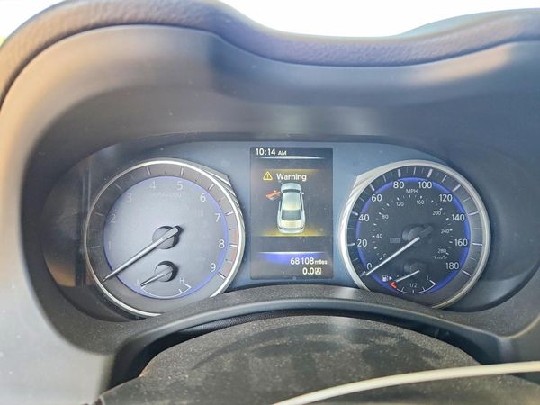 2015 INFINITI Q50