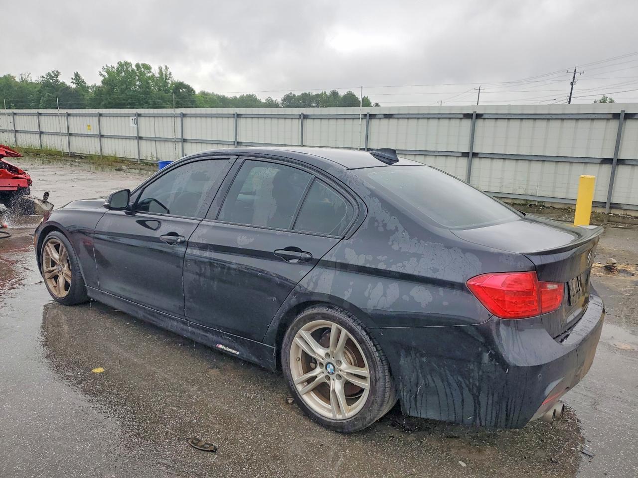 2015 BMW 328