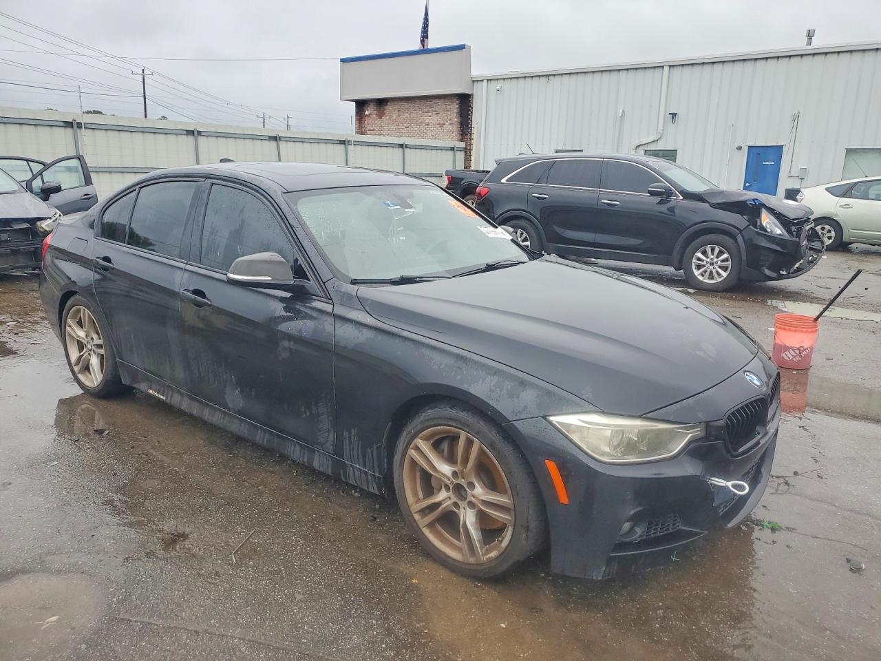 2015 BMW 328