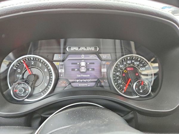 2023 RAM 1500 LARAMIE CREW CAB 4X4