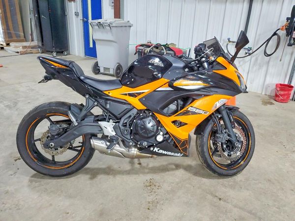 2019 KAWASAKI EX650