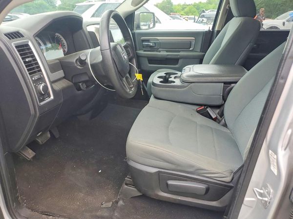 2014 RAM 1500 SLT QUAD CAB 4X2