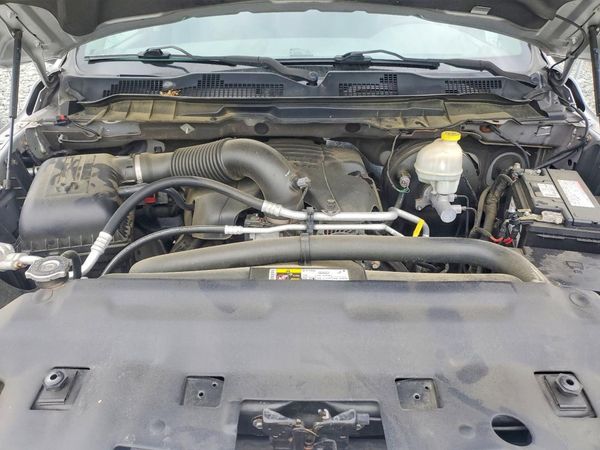 2014 RAM 1500 SLT QUAD CAB 4X2
