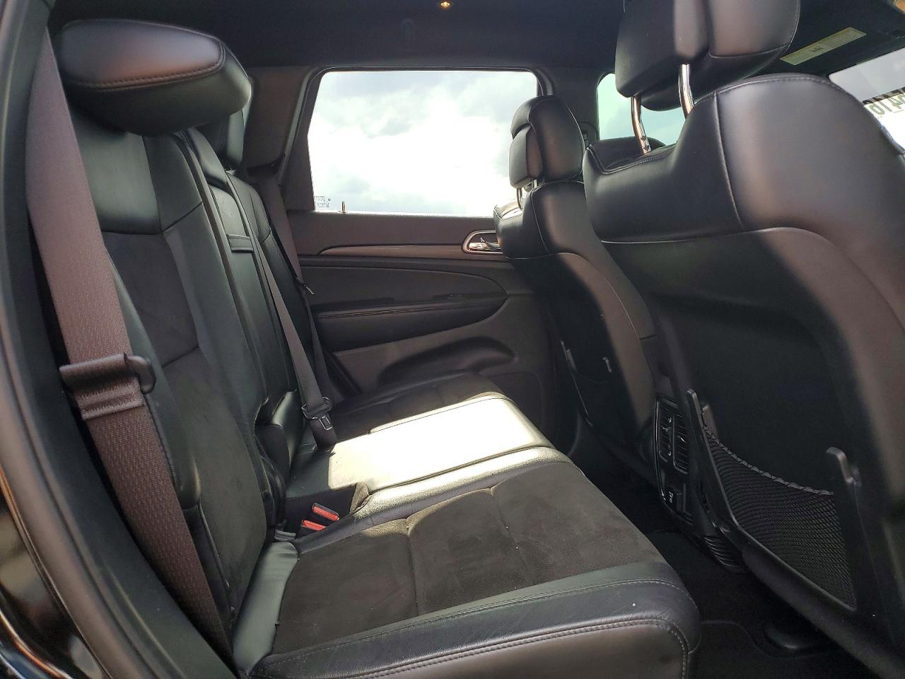 2020 JEEP GRAND CHEROKEE LAREDO 4X2