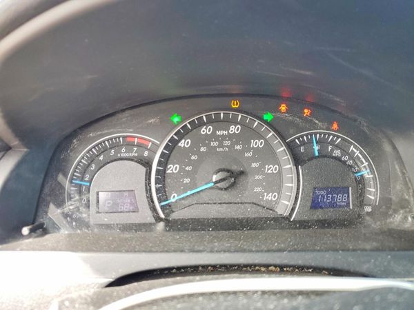 2014 TOYOTA CAMRY