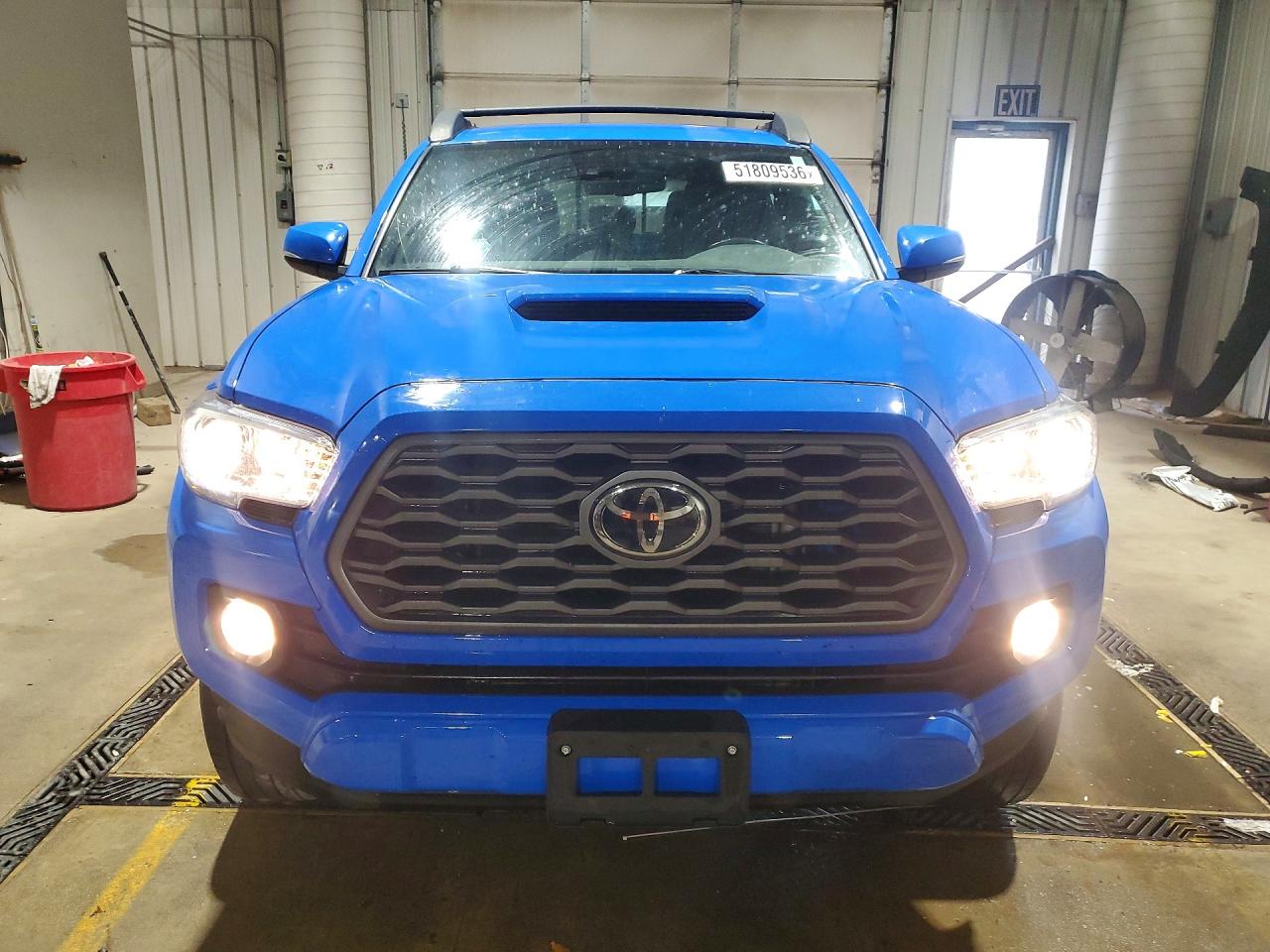 2020 TOYOTA TACOMA SR5