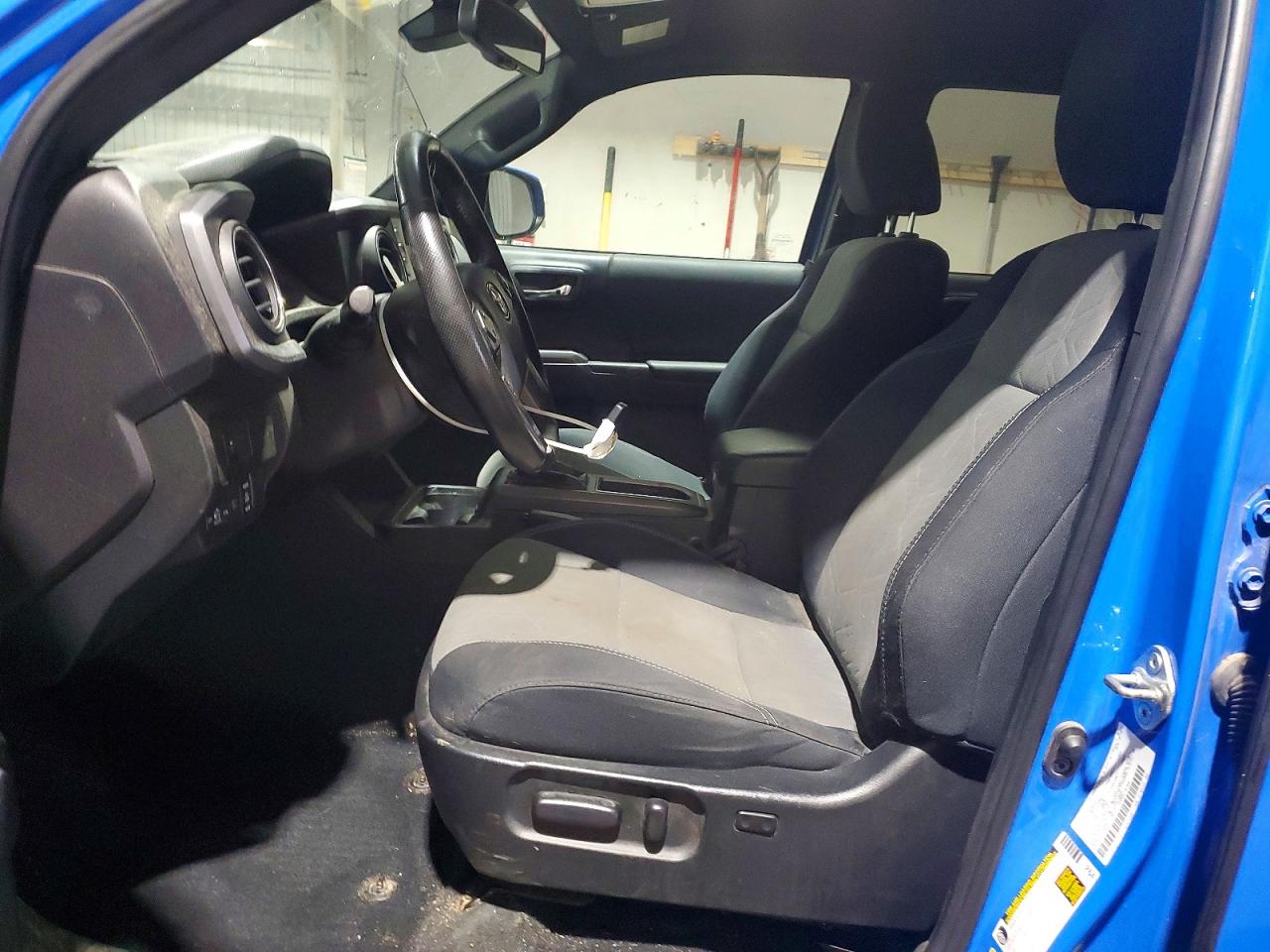 2020 TOYOTA TACOMA SR5