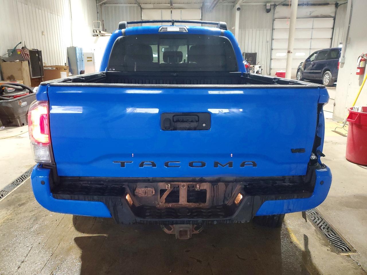 2020 TOYOTA TACOMA SR5