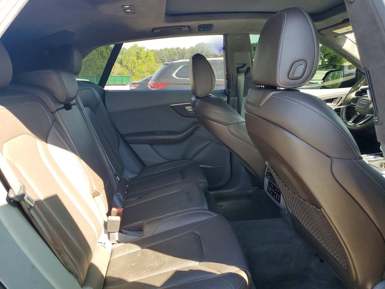 2019 AUDI Q8 S Line quattro Prestige