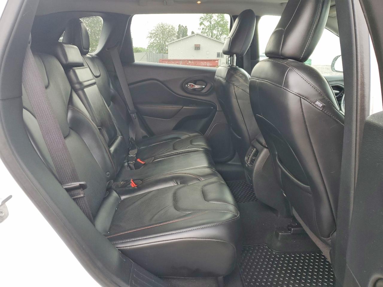 2019 JEEP CHEROKEE TRAILHAWK 4X4